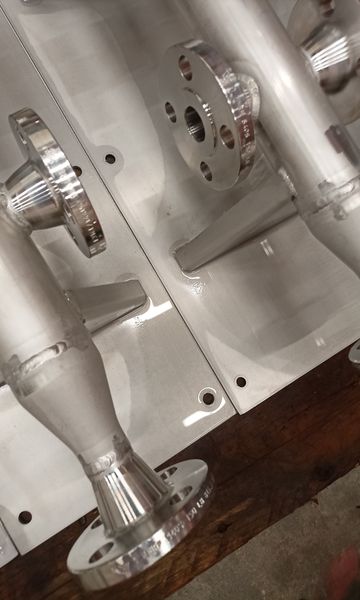 Konstrukcje i systemy rurowe