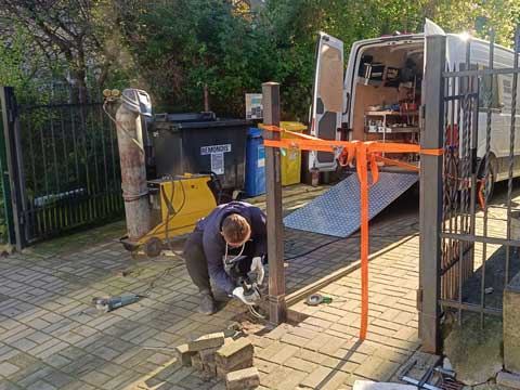 Ogrodzenie ze stali węglowej