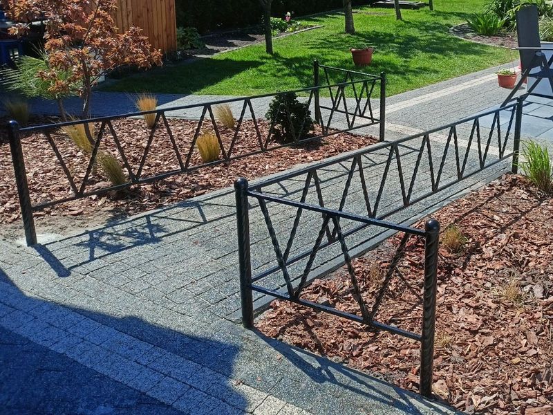 Ogrodzenie ze stali węglowej