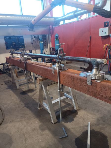 Konstrukcje i systemy rurowe