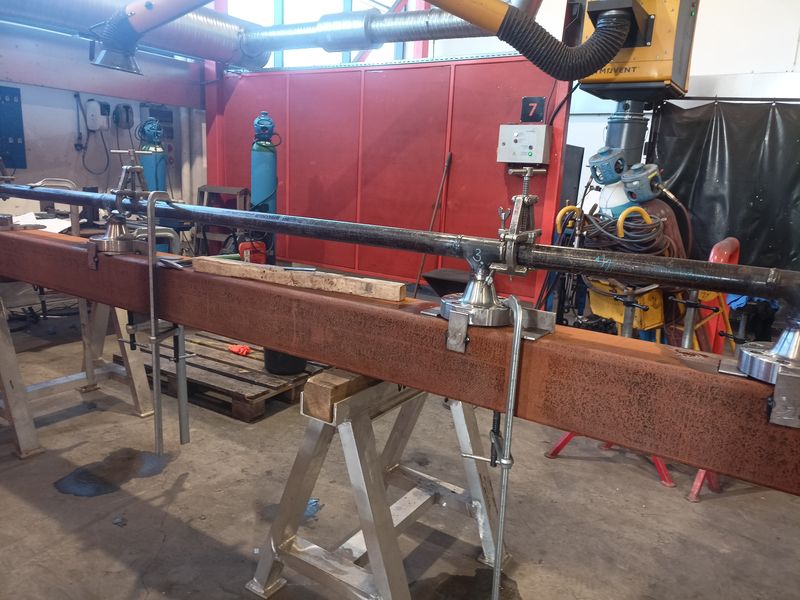 Konstrukcje i systemy rurowe